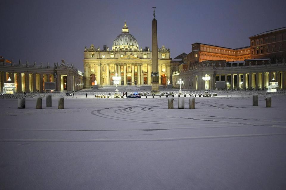 snow in Rome